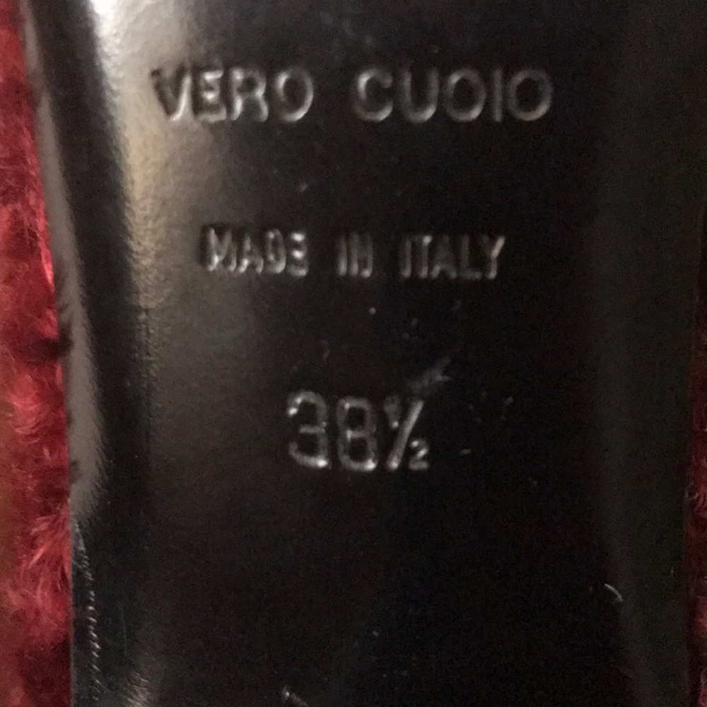 Shoes - Picture 4 of 4